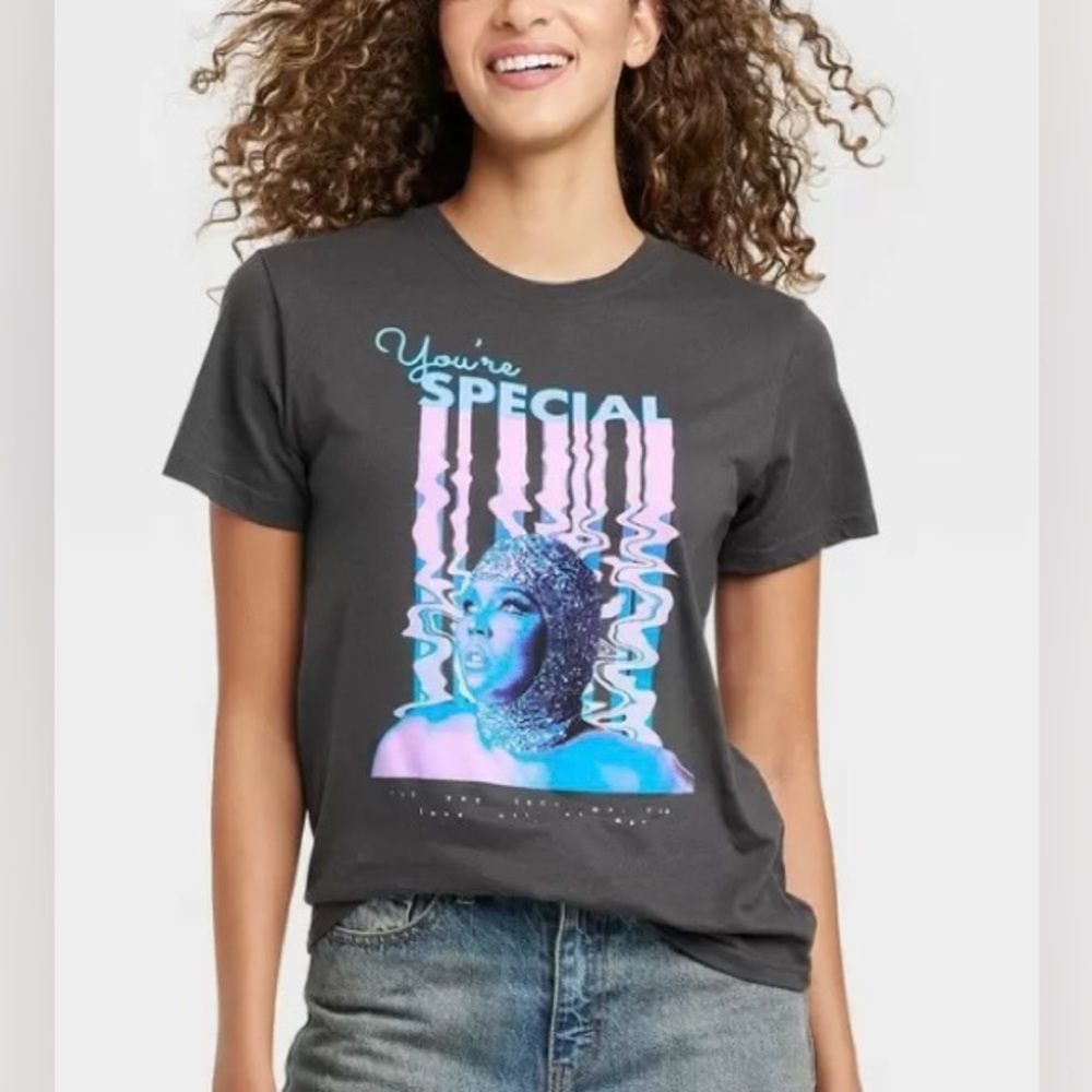 💎 NWT! LIZZO Official You’re Special TShirt
